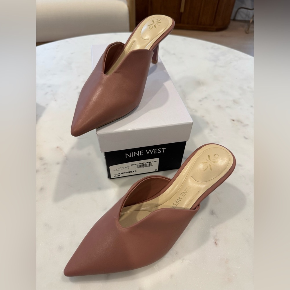 NWT Nine West Women's Mauve Mules (9x9 technology)
